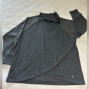 Jones of New York Sport. Gray Pullover.